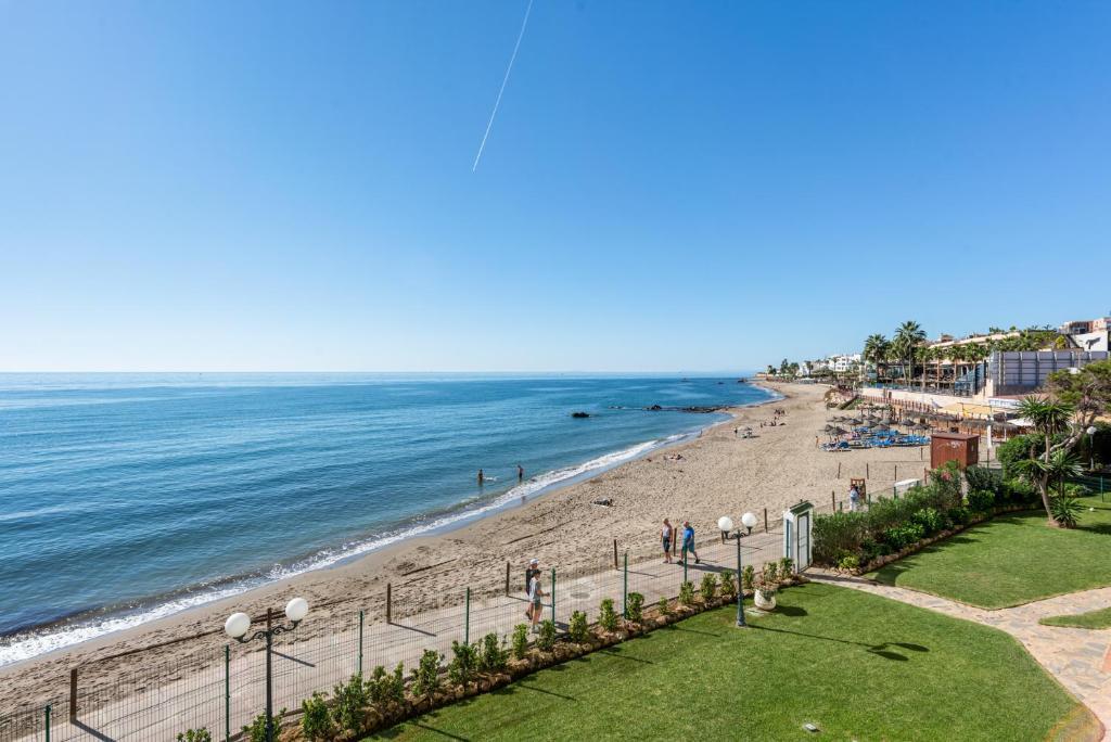דירות Oceanfront מיחאס מראה חיצוני תמונה