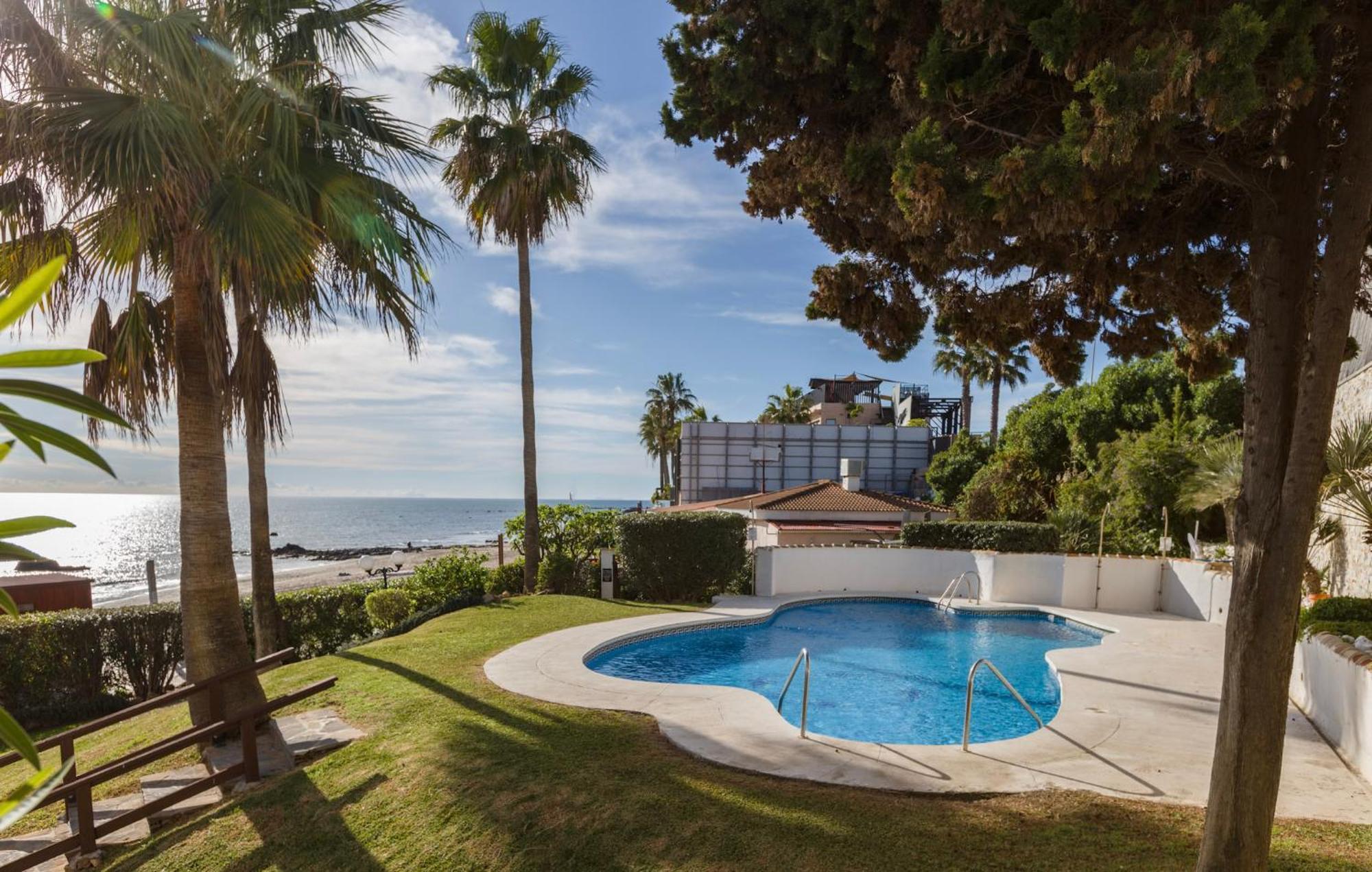 דירות Oceanfront מיחאס מראה חיצוני תמונה
