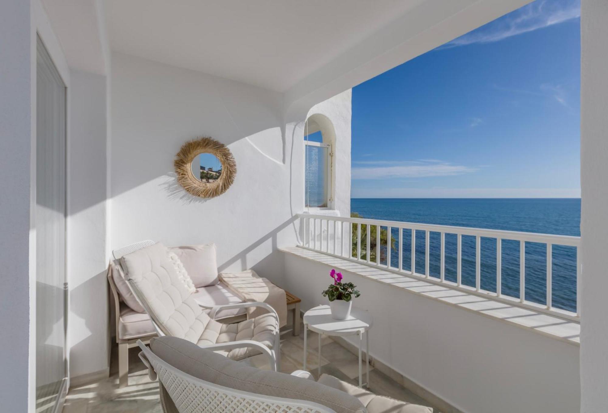 דירות Oceanfront מיחאס מראה חיצוני תמונה
